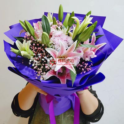贵港6支粉色多头百合，真诚的问候